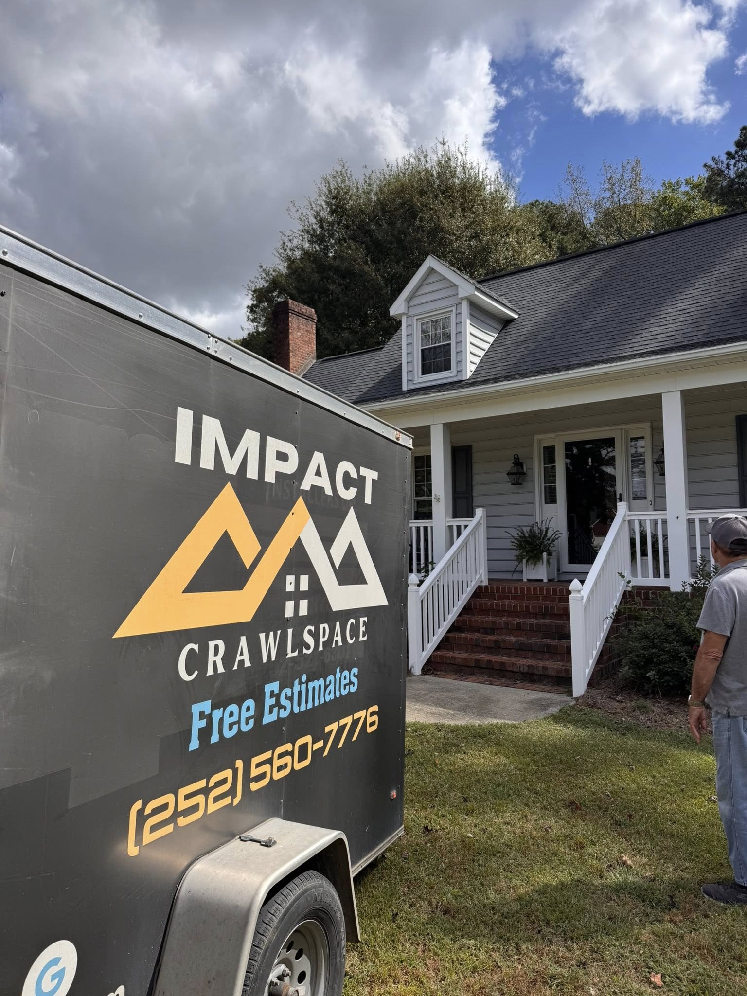 Crawl Space Encapsulation vs. Vapor Barriers vs. Drainage Systems in NC